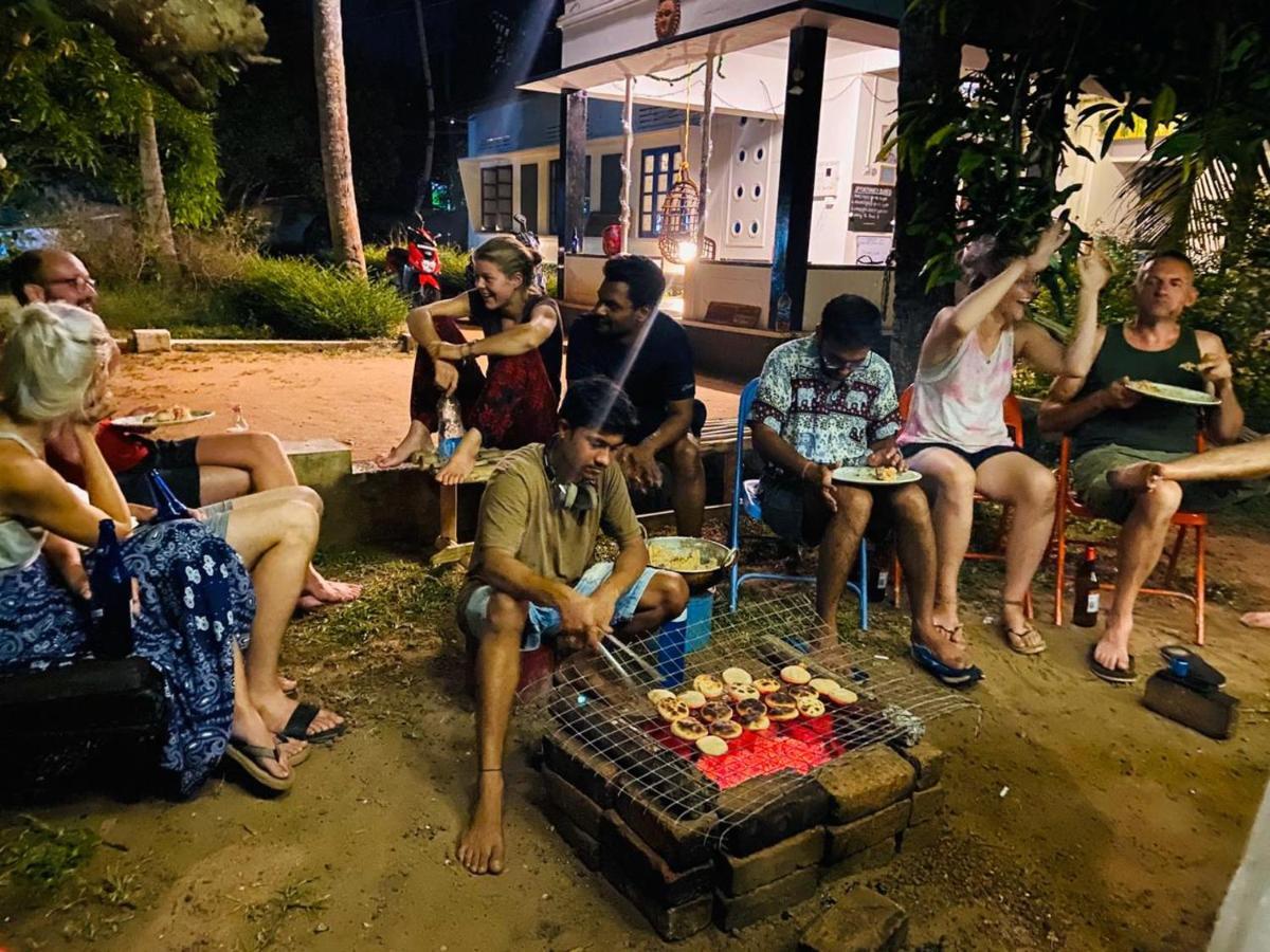 Piggy Hostel Varkala Exterior foto